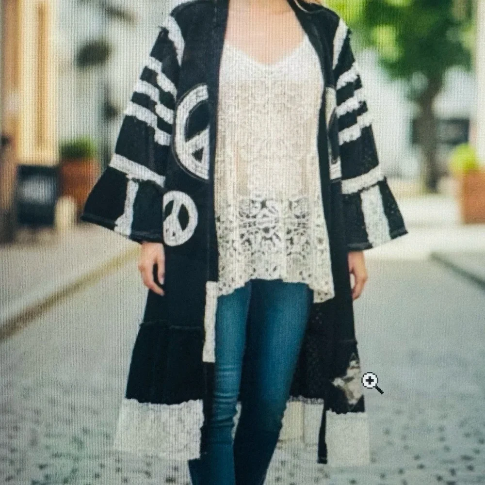 POL Black & Crème Duster Lace Patchwork Peace signs - Picture 2 of 5
